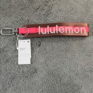 Lululemon Never Lost Keychain Metalic RARE Colors Pink & Brown Silver Hardware